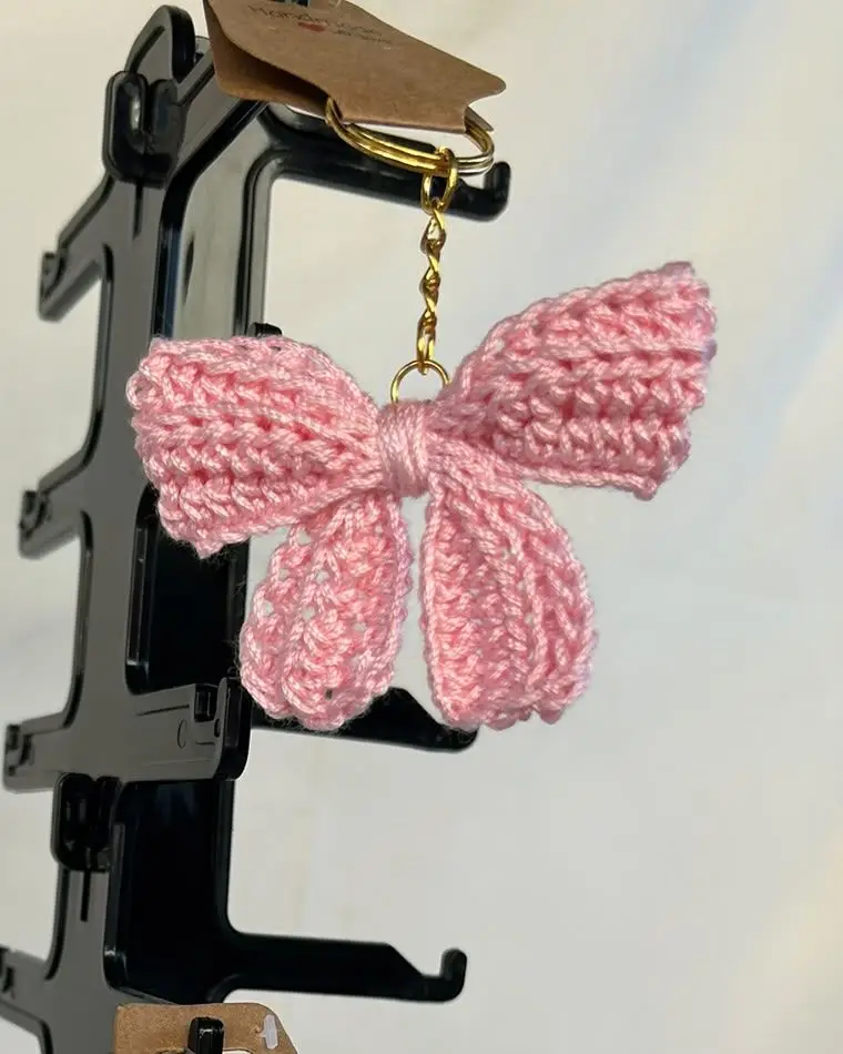 Porta-chaves laço rosa – Acessórios